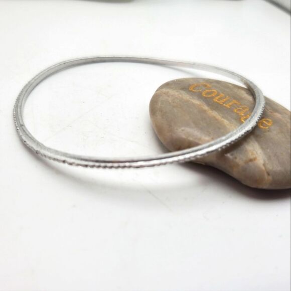 Ice princess thin simplistic‎ bracelet
